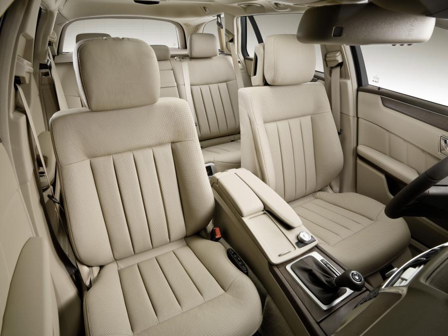  Mercedes-Benz E-Class Estate 2009 года  (фото 17 из 49)